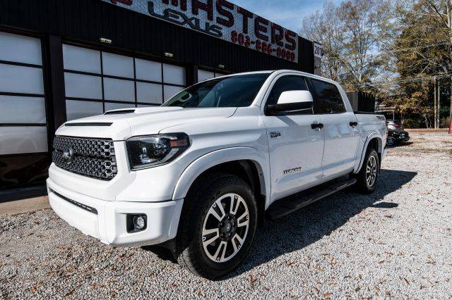 2019 Toyota Tundra SR5 4WD photo