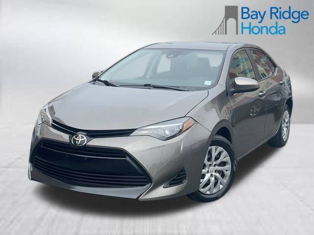 2019 Toyota Corolla LE FWD photo