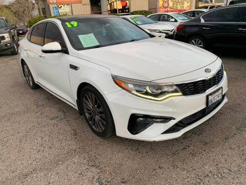 2019 Kia Optima SX FWD photo