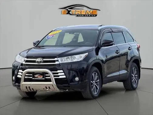 2019 Toyota Highlander XLE AWD photo