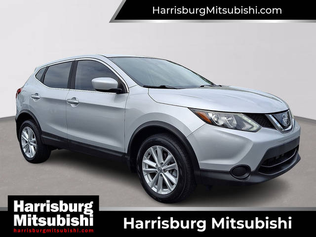 2018 Nissan Rogue Sport S FWD photo