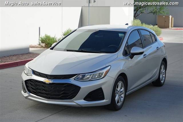 2019 Chevrolet Cruze LS FWD photo