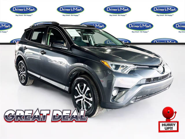 2018 Toyota RAV4 LE FWD photo