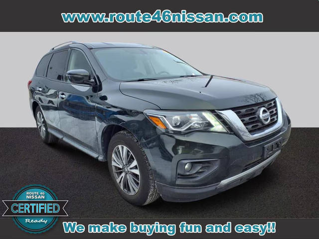 2019 Nissan Pathfinder SV 4WD photo