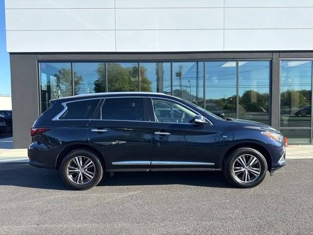 2019 Infiniti QX60 LUXE AWD photo