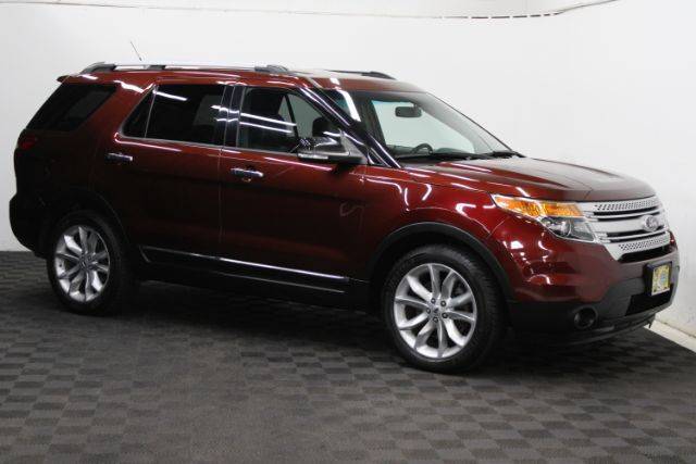 2015 Ford Explorer XLT 4WD photo