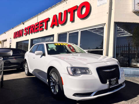2018 Chrysler 300 Touring L RWD photo