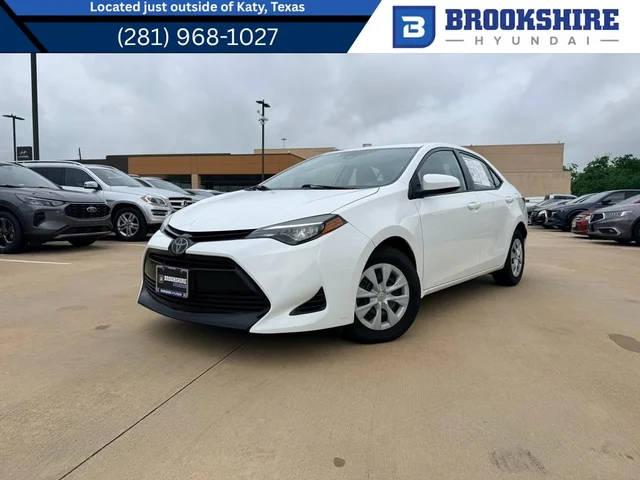 2019 Toyota Corolla L FWD photo