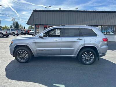 2019 Jeep Grand Cherokee Overland 4WD photo