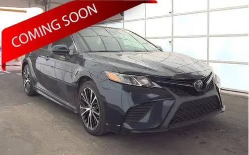 2019 Toyota Camry SE FWD photo