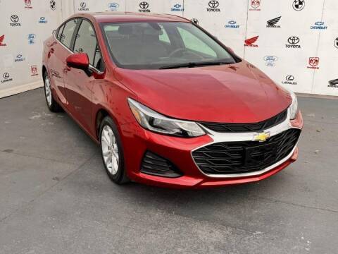 2019 Chevrolet Cruze LT FWD photo