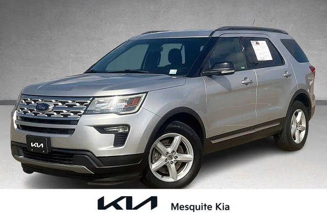 2018 Ford Explorer XLT FWD photo