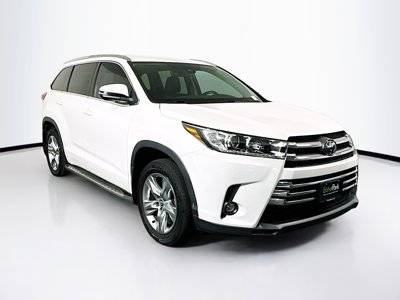 2019 Toyota Highlander Limited FWD photo