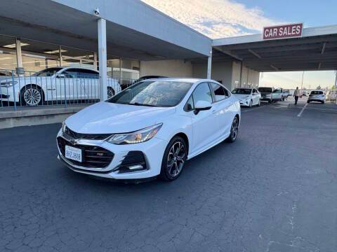 2019 Chevrolet Cruze LT FWD photo