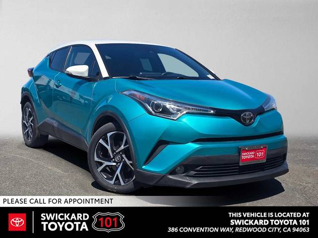 2018 Toyota C-HR XLE Premium FWD photo