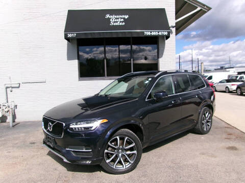 2016 Volvo XC90 T6 Momentum AWD photo