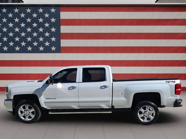 2019 Chevrolet Silverado 2500HD LTZ 4WD photo