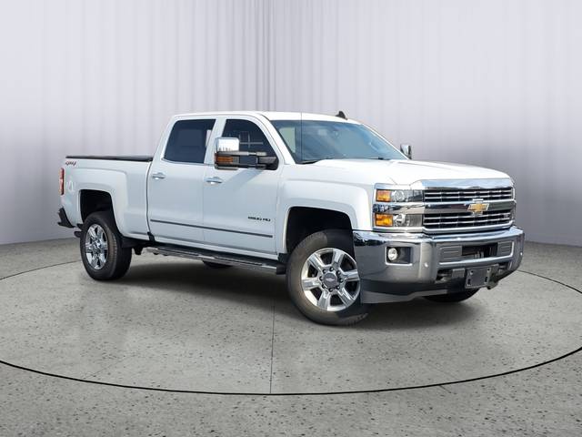 2019 Chevrolet Silverado 2500HD LTZ 4WD photo