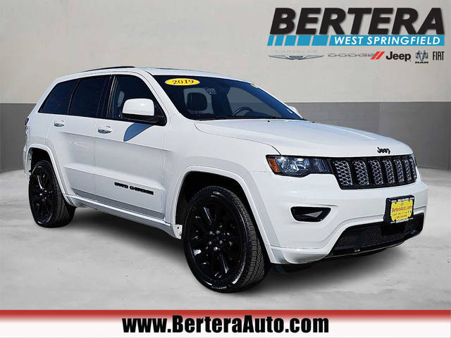 2019 Jeep Grand Cherokee Altitude 4WD photo