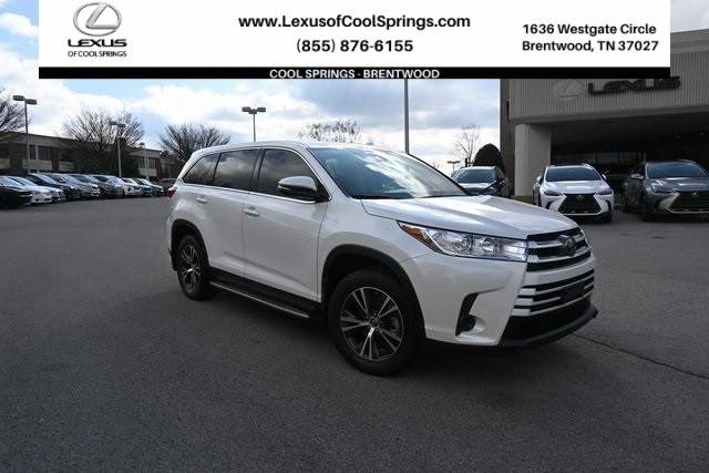 2019 Toyota Highlander LE FWD photo