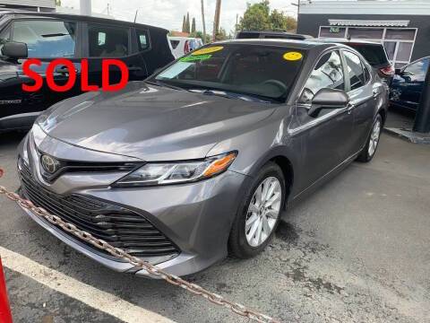 2019 Toyota Camry LE FWD photo