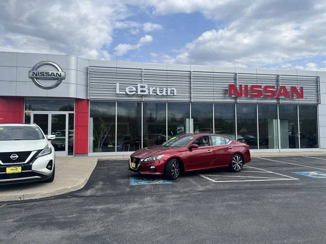 2019 Nissan Altima 2.5 Platinum FWD photo
