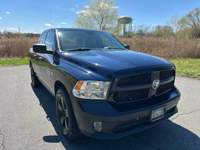 2019 Ram 1500 Express 4WD photo