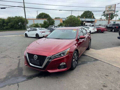 2019 Nissan Altima 2.5 SV FWD photo