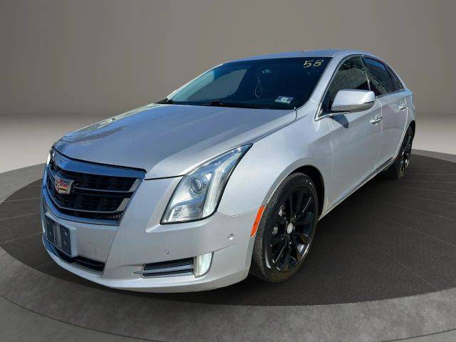 2017 Cadillac XTS Luxury FWD photo