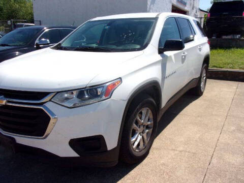 2019 Chevrolet Traverse LS FWD photo