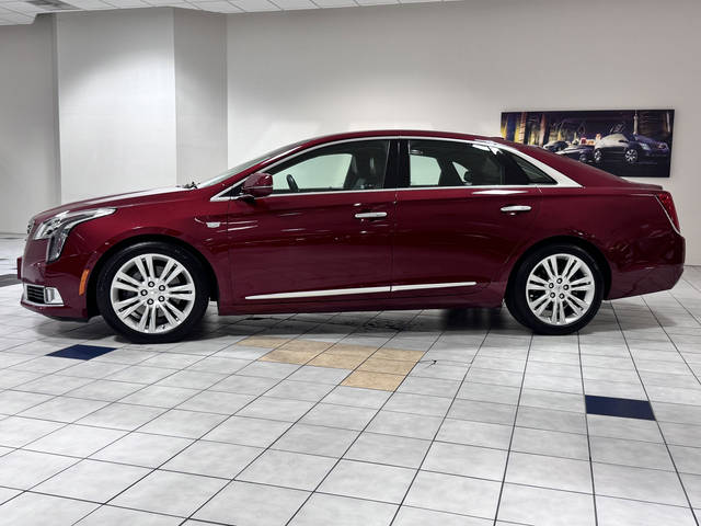 2018 Cadillac XTS Luxury AWD photo