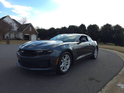 2019 Chevrolet Camaro 1LS RWD photo