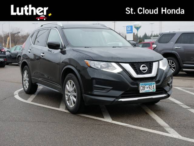 2017 Nissan Rogue SV AWD photo