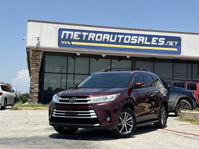 2019 Toyota Highlander XLE FWD photo