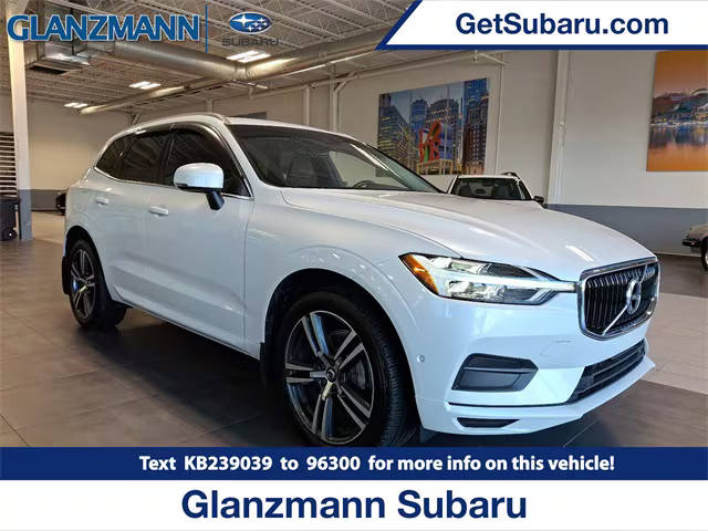 2019 Volvo XC60 Momentum AWD photo