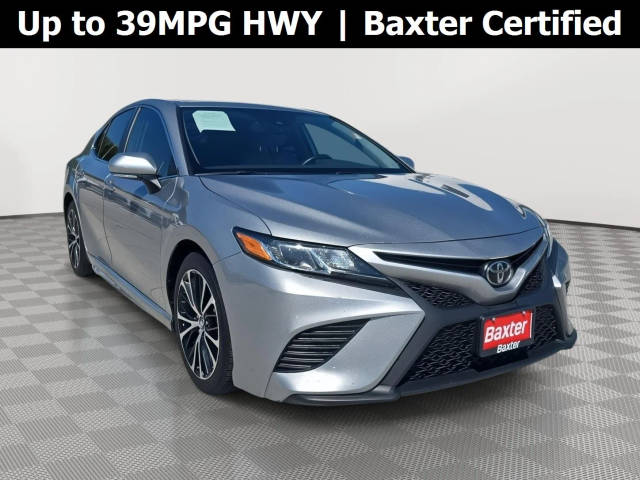 2019 Toyota Camry SE FWD photo