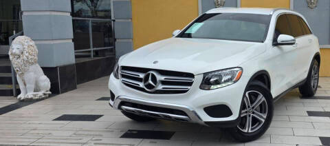 2019 Mercedes-Benz GLC-Class GLC 300 RWD photo