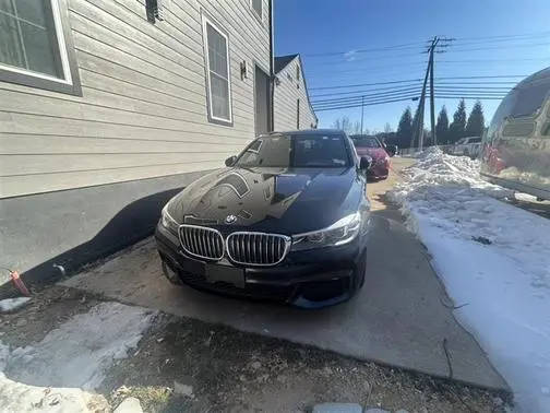 2019 BMW 7 Series 740i xDrive AWD photo
