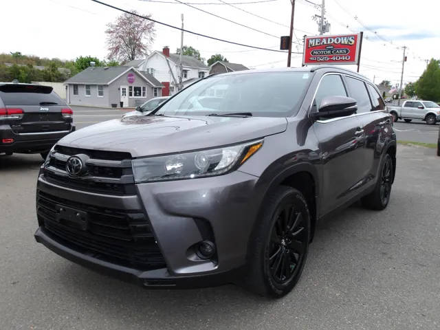 2019 Toyota Highlander SE AWD photo