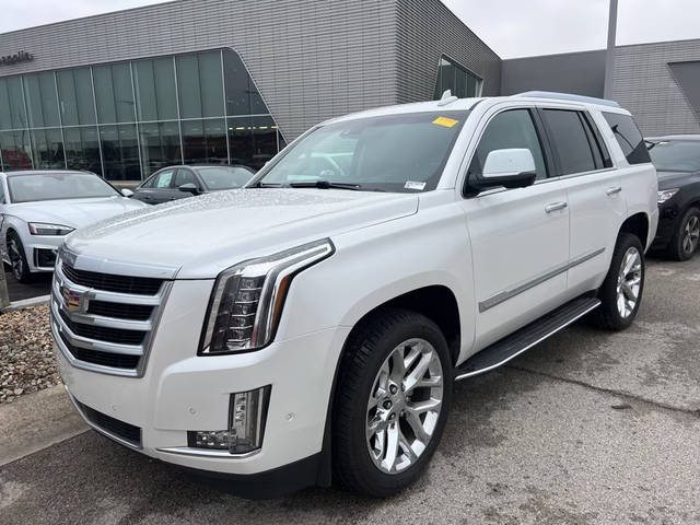 2019 Cadillac Escalade Premium Luxury 4WD photo