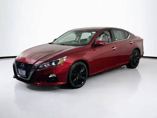 2019 Nissan Altima 2.5 Platinum FWD photo