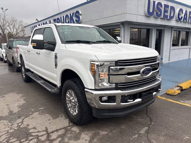 2019 Ford F-250 Super Duty LARIAT 4WD photo