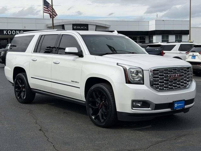 2019 GMC Yukon XL Denali 4WD photo