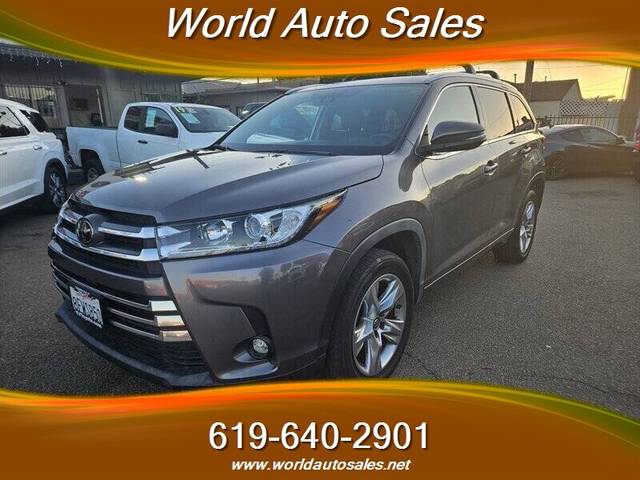 2019 Toyota Highlander Limited FWD photo