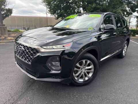 2019 Hyundai Santa Fe SE FWD photo