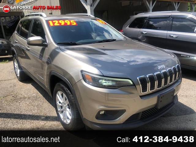 2019 Jeep Cherokee Latitude 4WD photo