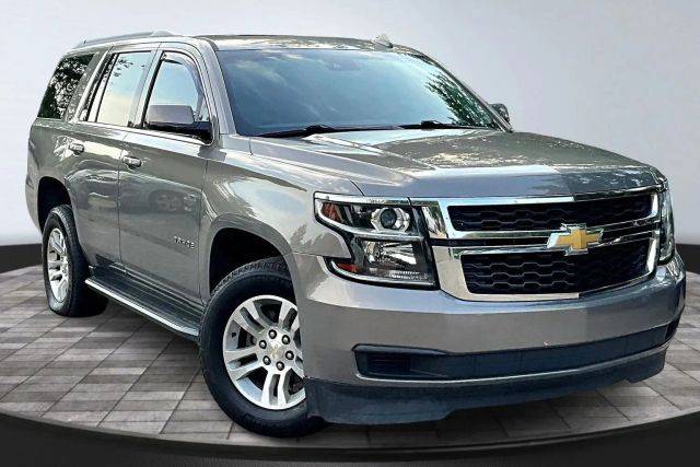 2018 Chevrolet Tahoe LT 4WD photo