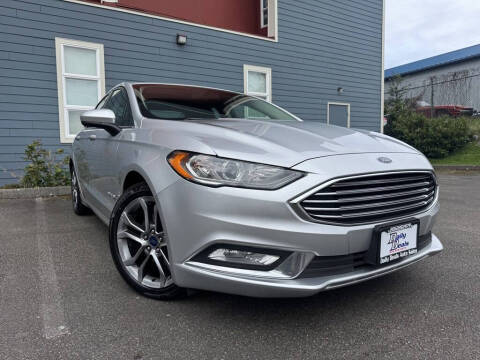 2017 Ford Fusion Hybrid SE FWD photo