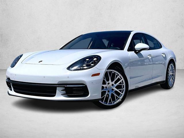2018 Porsche Panamera 4S AWD photo