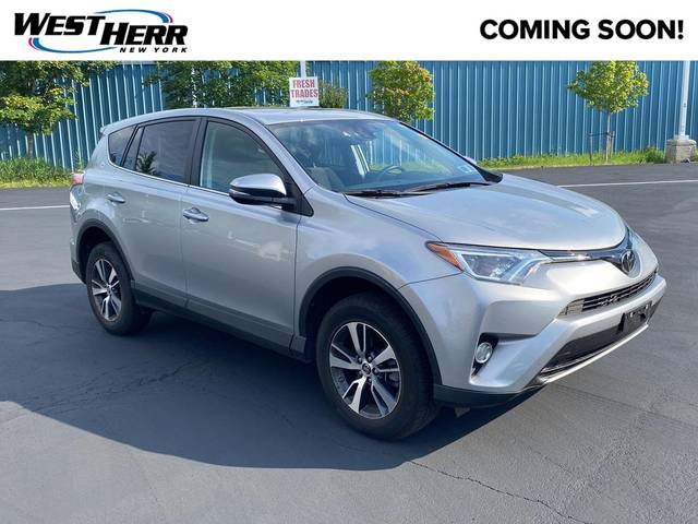 2018 Toyota RAV4 XLE AWD photo